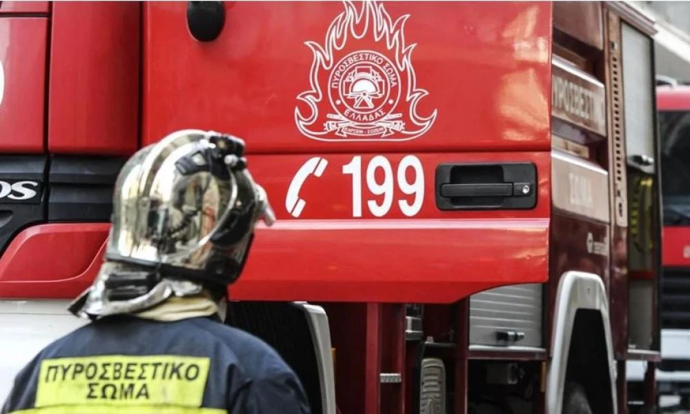 Καλλιθέα: Φωτιά ξέσπασε σε υπόγειο - Επι ποδός η Πυροσβεστική